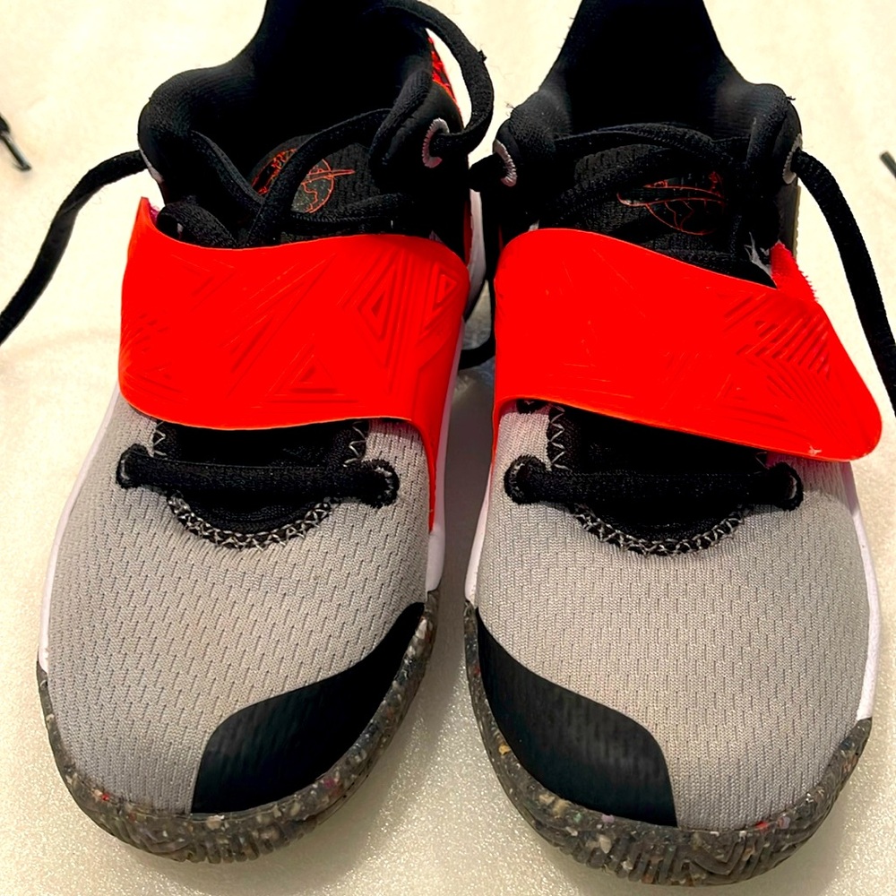Nike 12 c high tops